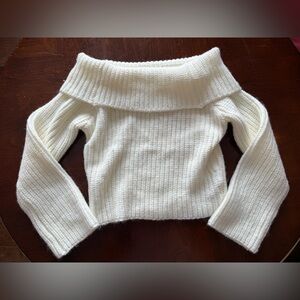 Tiger mist off the shoulder sweater